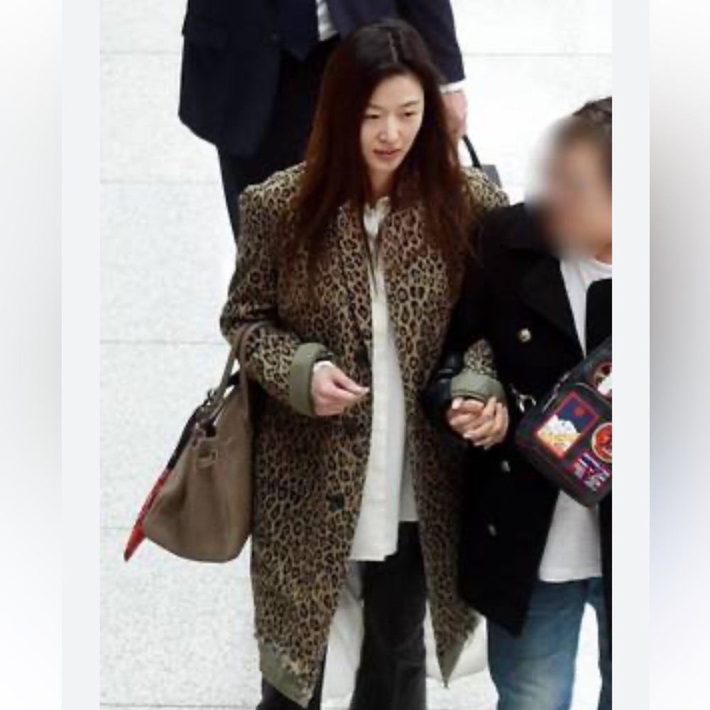 New without tags R13 cotton distressed leopard print coat. Size medium. - Picture 16 of 16